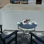 Elia House Nyaraló